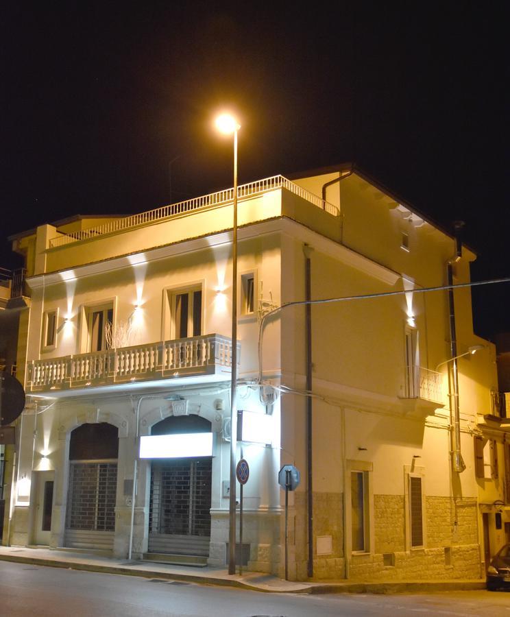 Finestre Sul Borgo Bed & Breakfast Касано деле Мурдже Екстериор снимка